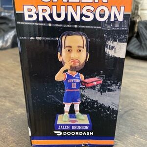 Jalen Brunson Bobblehead Figurine